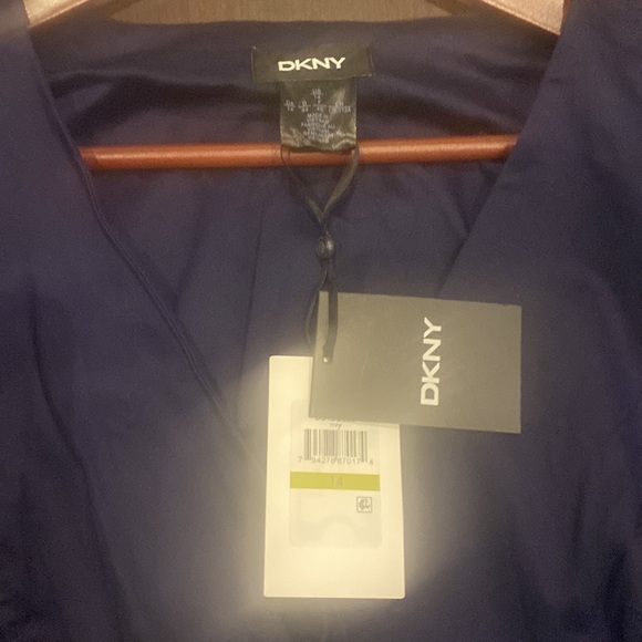 DKNY, NWT elegant navy cotton midi belted skirt dress - Picture 2 of 8